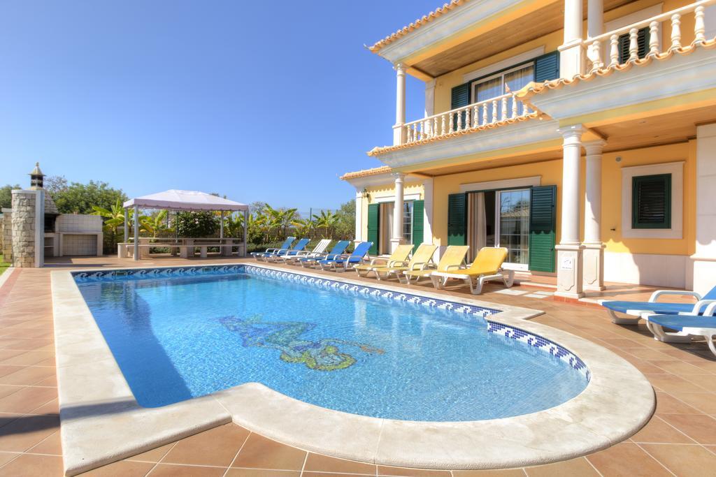 Villa Viva Galé *